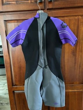 Ladies Wetsuit by Fluid - Size 11/12